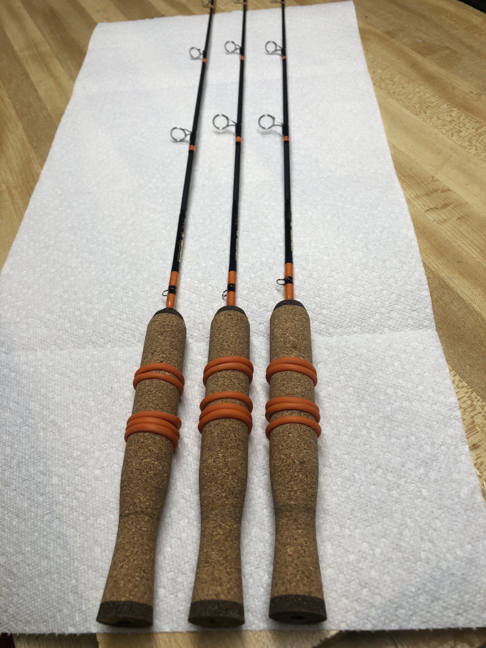 Custom Ice Fishing Rod Walleye Fishing Rod Split Grip 28 in Ice Fishing Rod  Medium/ Light 